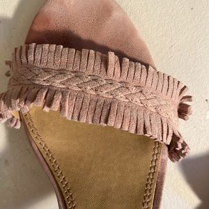 Splendid suede fringe sandal